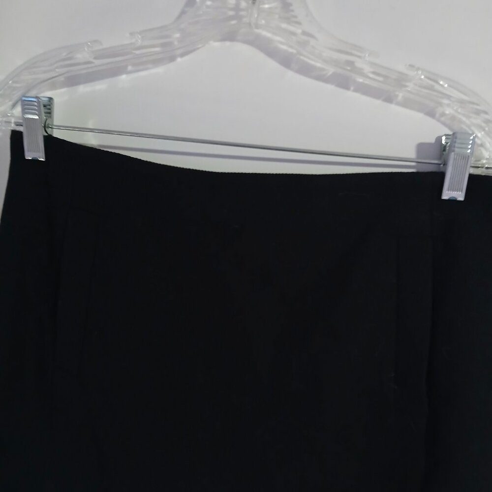 Banana Republic Women's Classic Black A-Line Skirt Size 6 - Picture 3 of 7